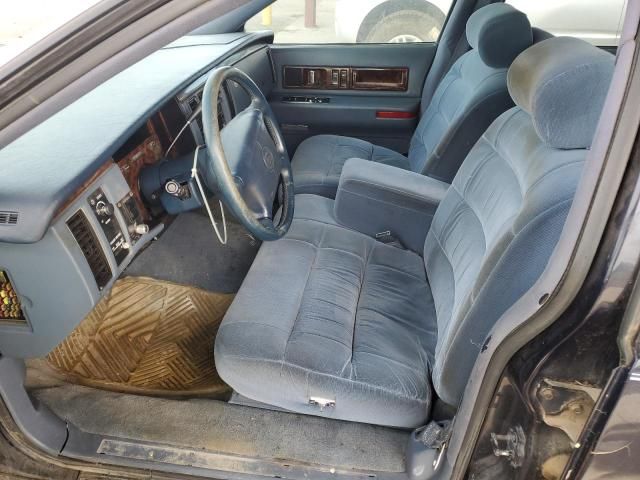 1996 Cadillac Fleetwood Base