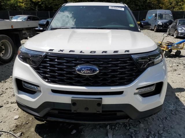 2022 Ford Explorer ST-Line