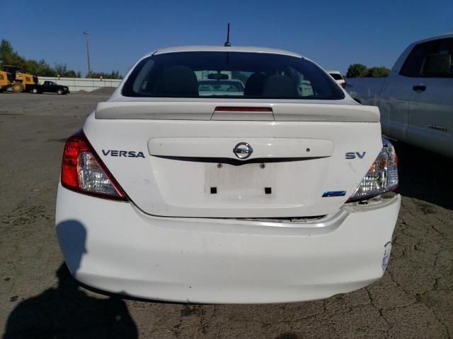 2013 Nissan Versa S