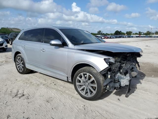 2018 Audi Q7 Premium Plus