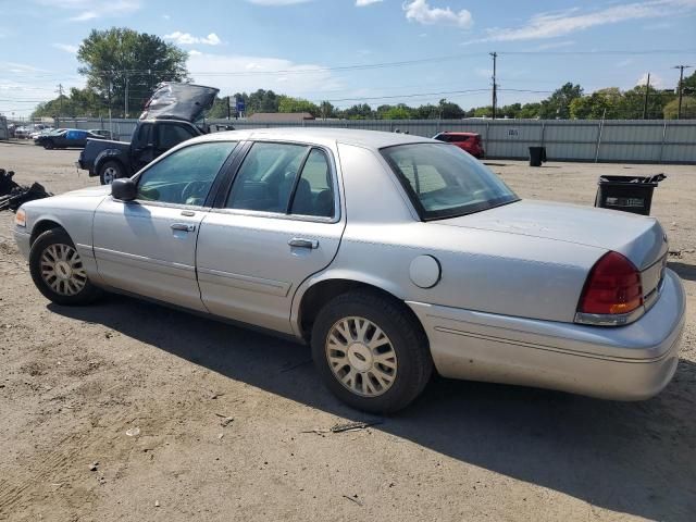 2003 Ford Crown Victoria LX