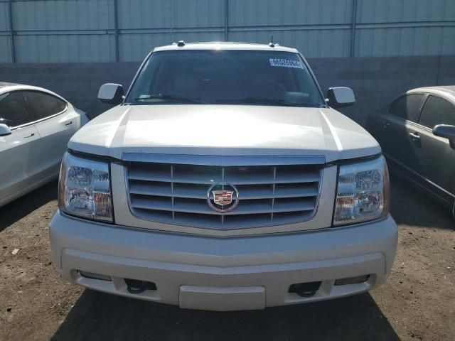 2004 Cadillac Escalade Luxury