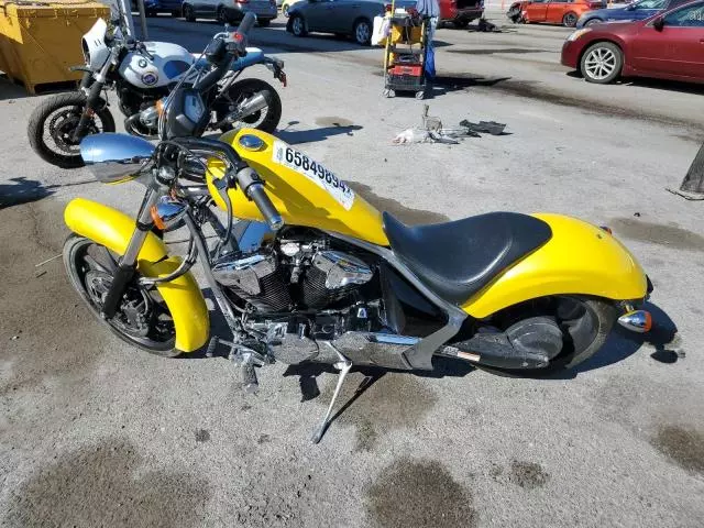 2023 Honda VT1300 CXA