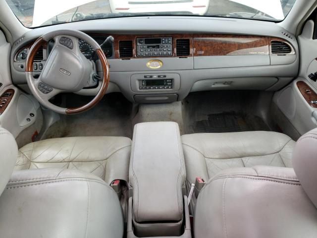 2002 Lincoln Town Car Cartier