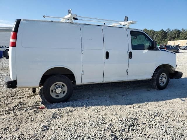 2014 Chevrolet Express G2500