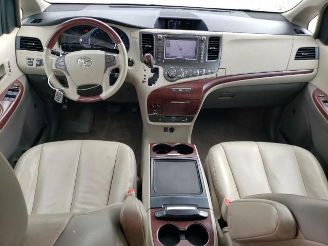 2012 Toyota Sienna XLE