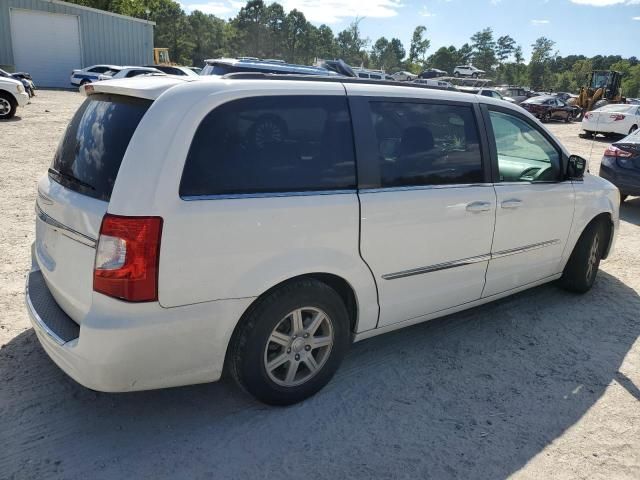 2012 Chrysler Town & Country Touring