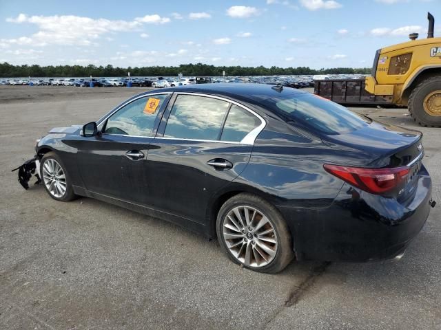 2018 Infiniti Q50 Pure