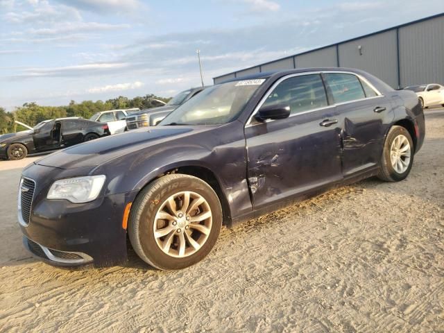 2016 Chrysler 300 Limited