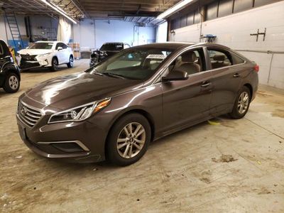 Salvage cars for sale from Copart Wheeling, IL: 2017 Hyundai Sonata SE
