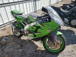 Salvage Motorcycles for parts for sale at auction: 2000 Kawasaki ZX600 J1