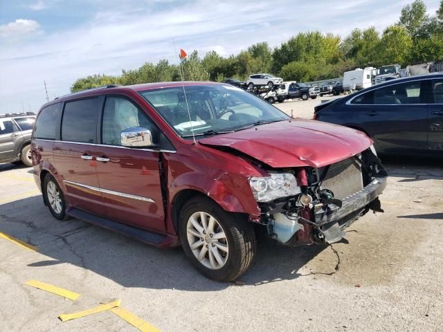 2016 Chrysler Town & Country Limited Platinum