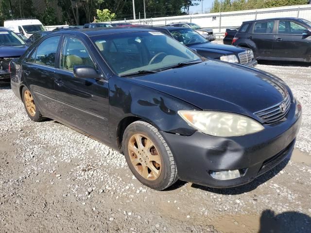 2005 Toyota Camry LE