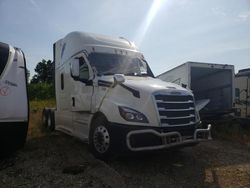 Vehiculos salvage en venta de Copart Cicero, IN: 2018 Freightliner Cascadia 126