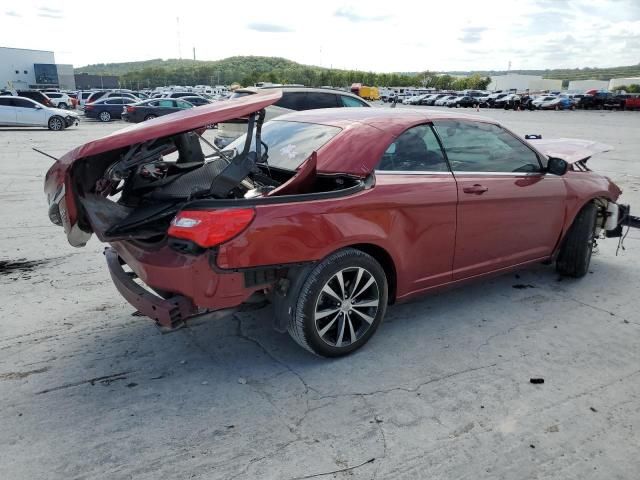 2013 Chrysler 200 S