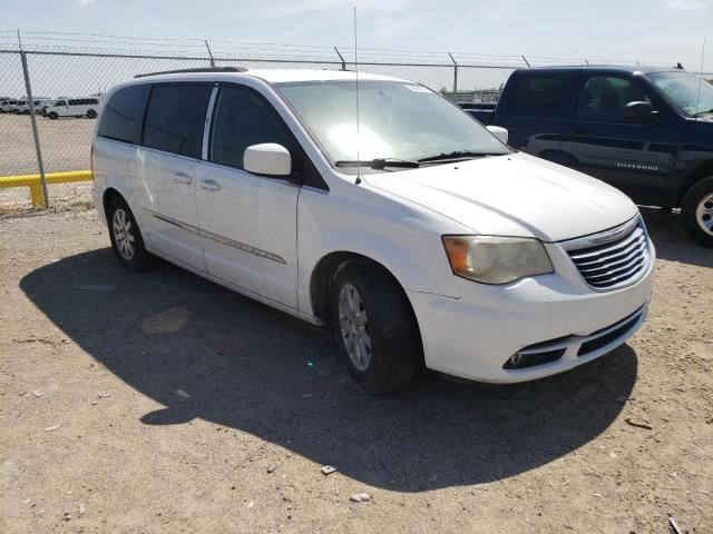 2014 Chrysler Town & Country Touring