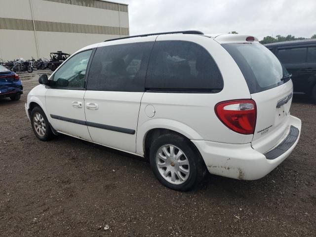 2007 Chrysler Town & Country LX