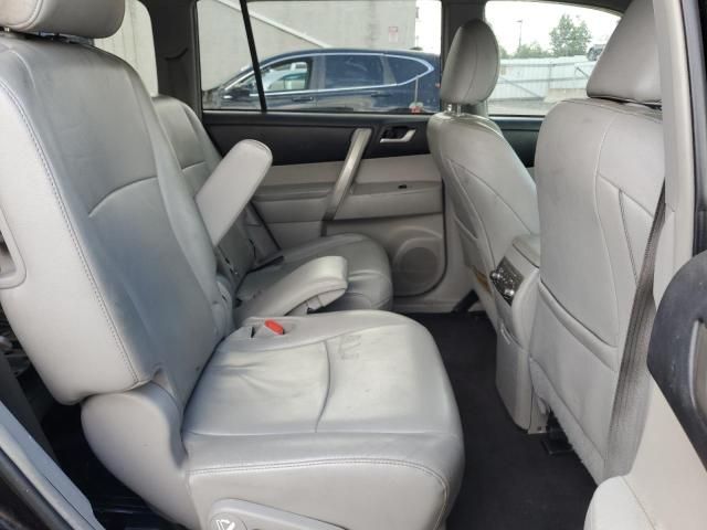 2013 Toyota Highlander Base