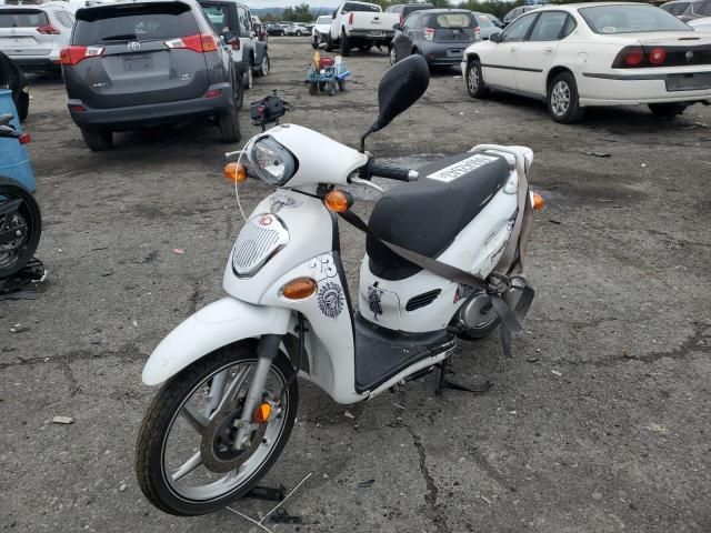 2002 Kymco Usa Inc People 150