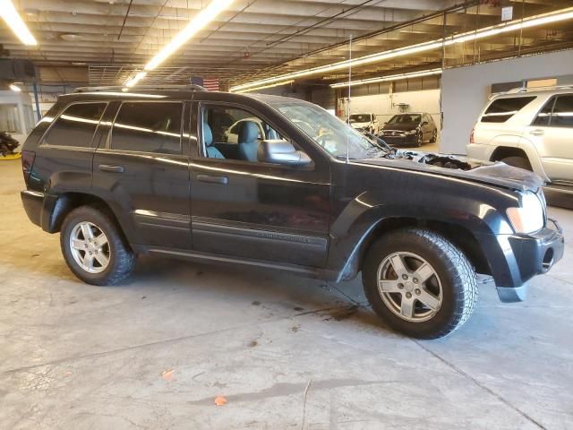 2006 Jeep Grand Cherokee Laredo