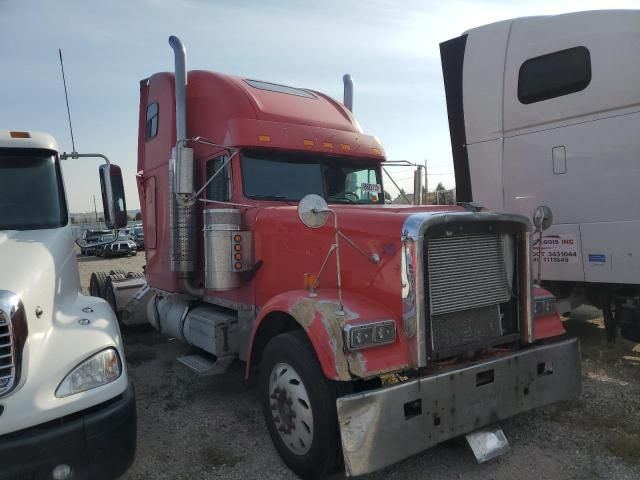 1998 Freightliner Conventional FLD120