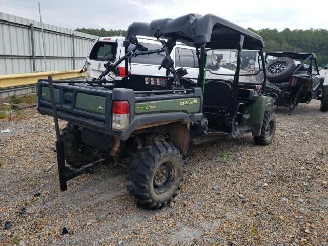 2014 John Deere Gator 825