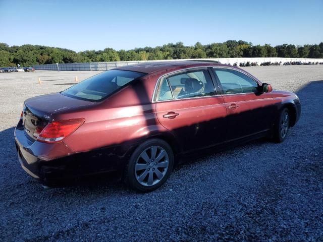 2005 Toyota Avalon XL