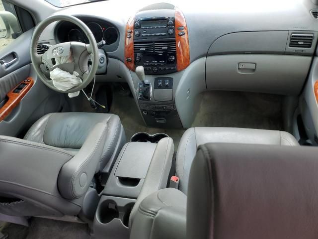 2008 Toyota Sienna XLE