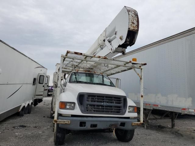 2002 Ford F750 Super Duty