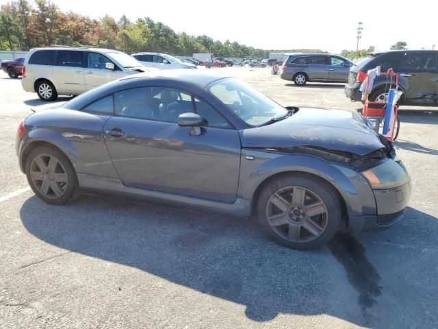 2004 Audi TT Quattro