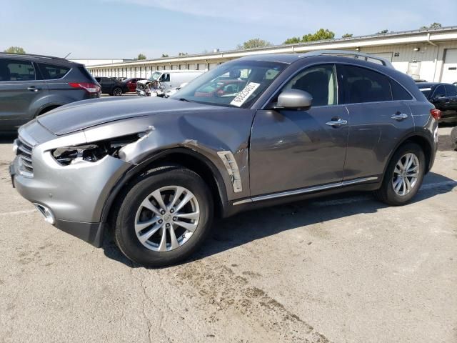 2015 Infiniti QX70