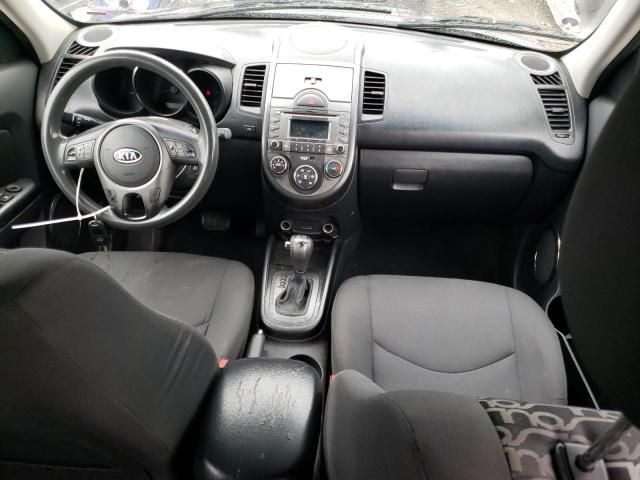 2011 KIA Soul +