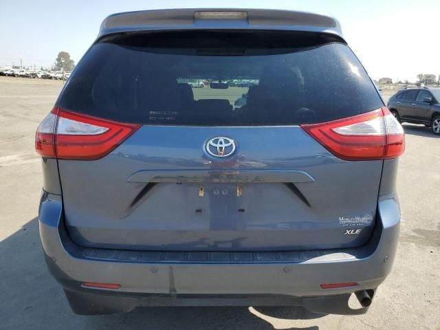 2015 Toyota Sienna XLE