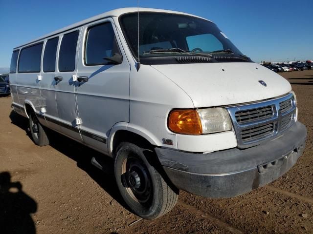 2000 Dodge RAM Wagon B3500