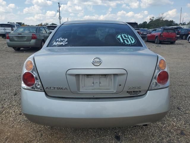 2003 Nissan Altima Base