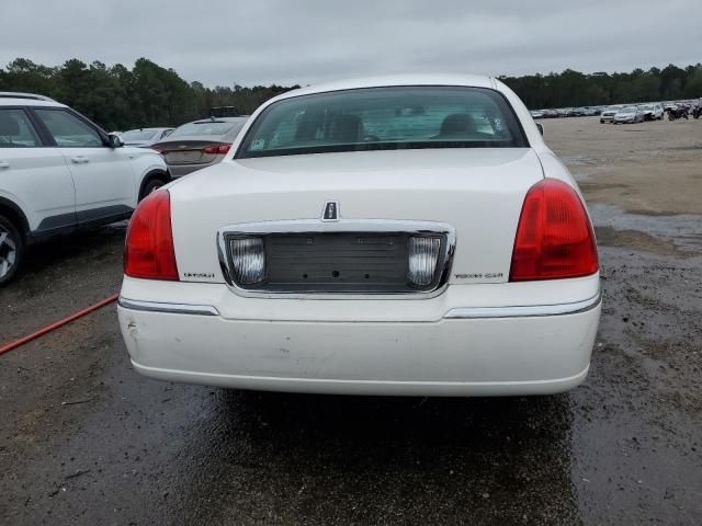 2007 Lincoln Town Car Signature