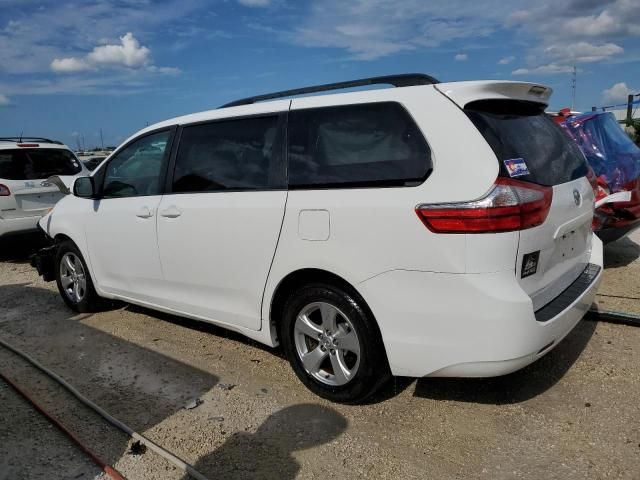 2015 Toyota Sienna LE