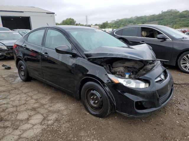 2013 Hyundai Accent GLS