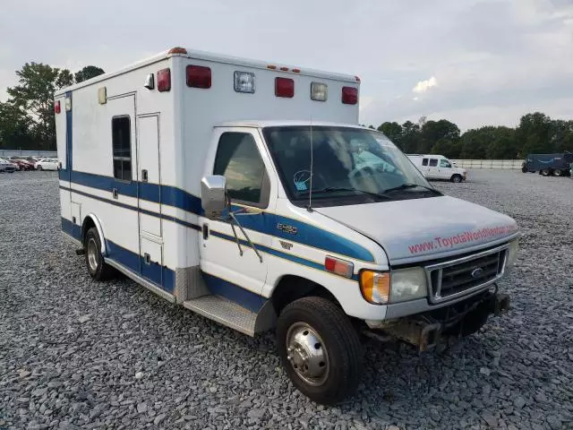 2002 Ford Econline