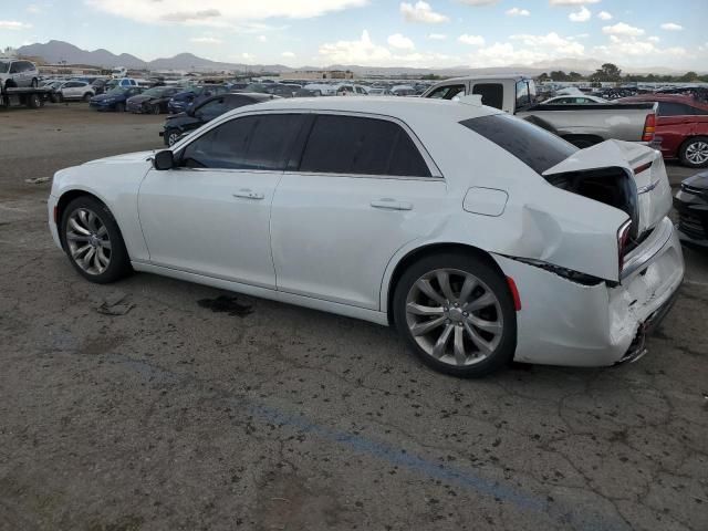 2020 Chrysler 300 Touring