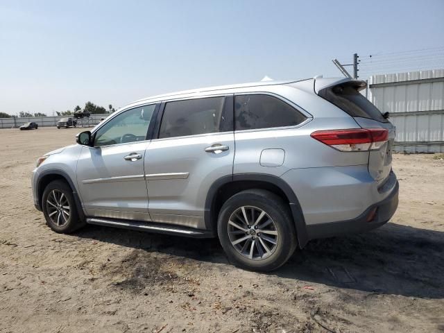 2018 Toyota Highlander SE