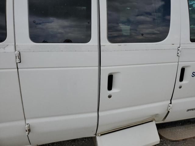 2009 Ford Econoline E350 Super Duty Van