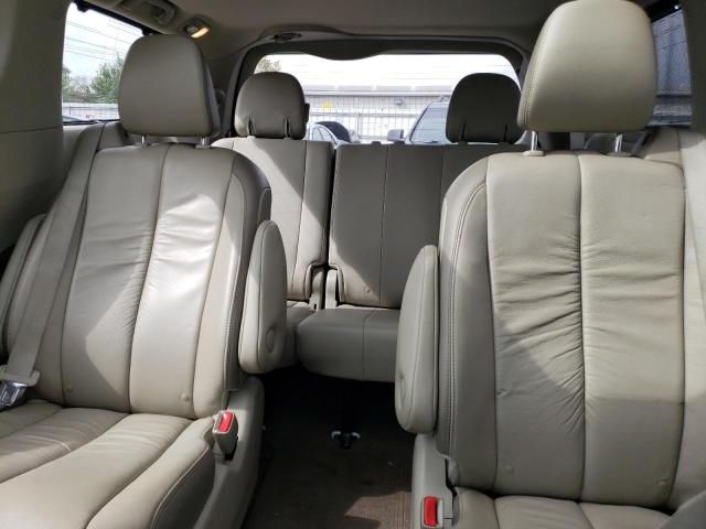 2012 Toyota Sienna XLE