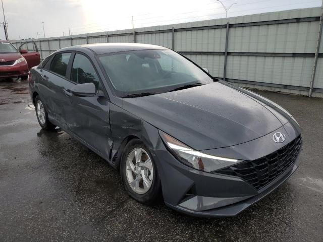 2023 Hyundai Elantra SE