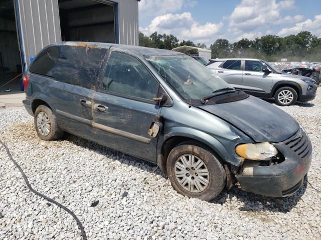 2007 Chrysler Town & Country LX