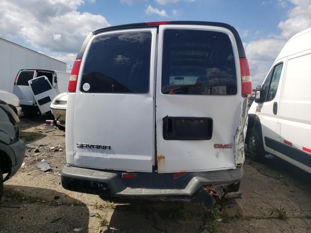 2004 GMC Savana G2500