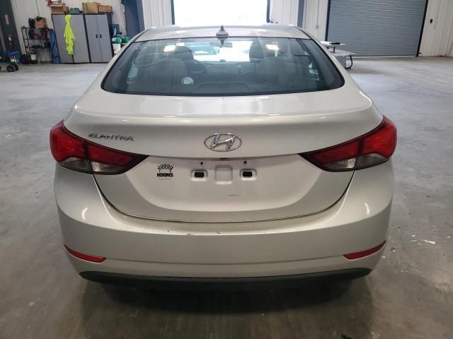 2016 Hyundai Elantra SE