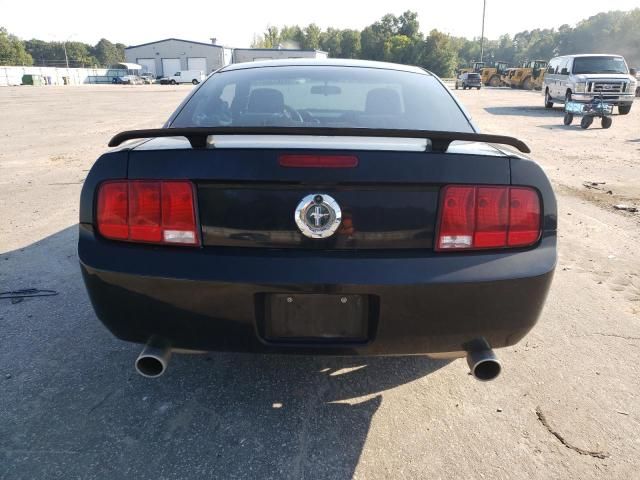 2005 Ford Mustang