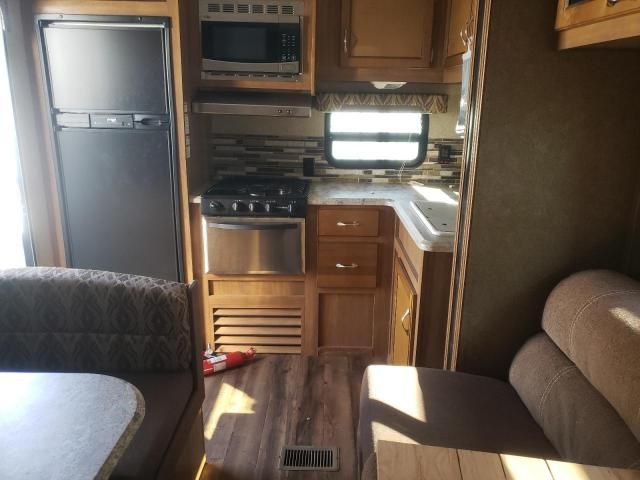 2016 Coachmen Catalina