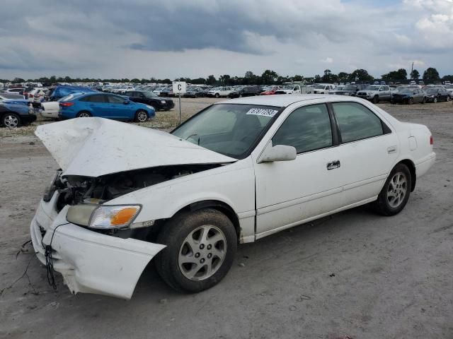 2000 Toyota Camry CE